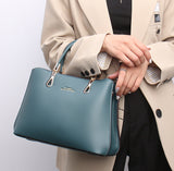 H1664 - Grace Lake Blue Handbag