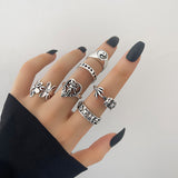 R663 - Vintage Silver Fashion Ring Set