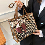 CL932 - Korean Hounds tooth tote bag